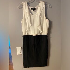 BCX Womens SizeM midi white and black sleeveless ruffled top black bottom